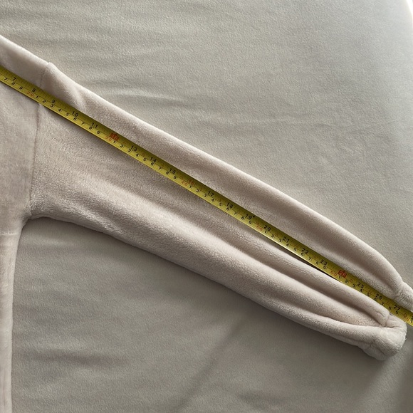 Cozy Cream Faux Fur Lauren Conrad Hoodie - Picture 4 of 9